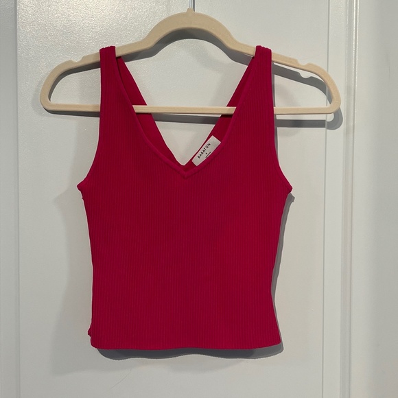 Tops - Babaton Sculpt Knit Bright Pink Top Size Small